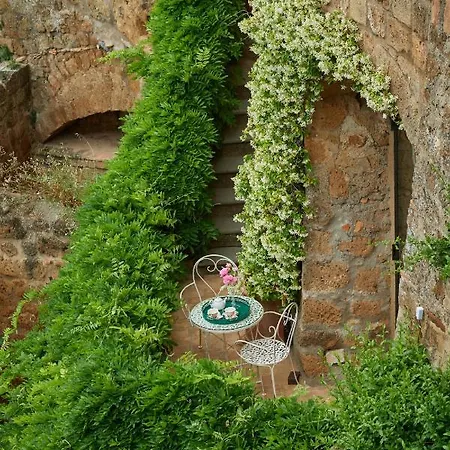 Palazzo Storico Colesanti Apartment Bagnoregio Exterior photo