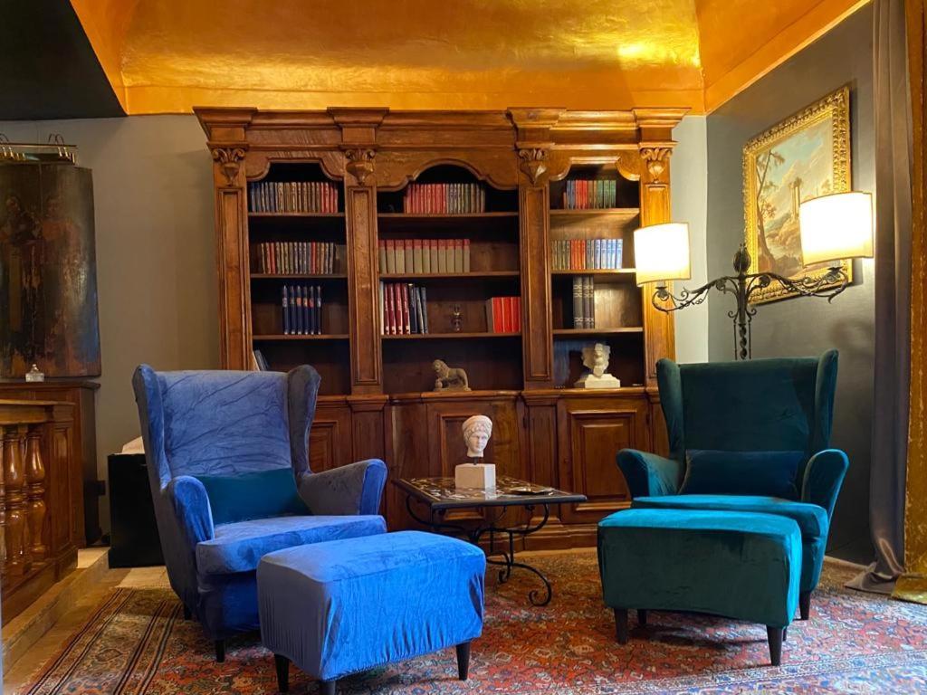 Palazzo Storico Colesanti Apartment *